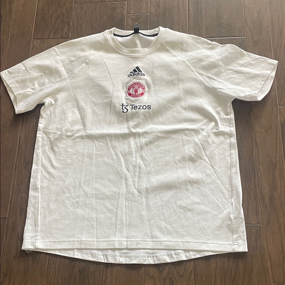 Adidas White Short-Sleeve Manchester United Official Club T Shirt